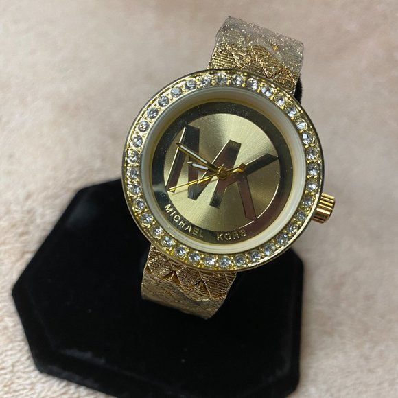 Michael Kors Gold Women's Watch - Picture 3 of 11